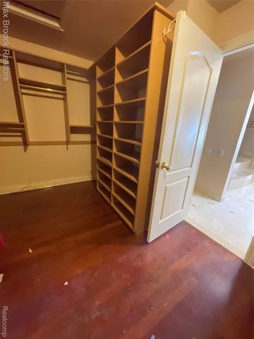 3717 Lake Front Street, Waterford Charter Township, MI 48328