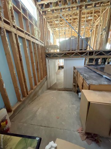 3717 Lake Front Street, Waterford Charter Township, MI 48328