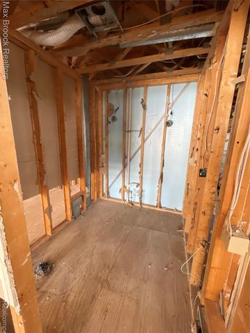 3717 Lake Front Street, Waterford Charter Township, MI 48328