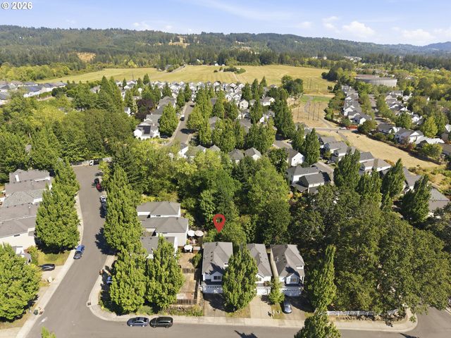 6480 Nw SHELSAM Ter, Portland, OR 97229