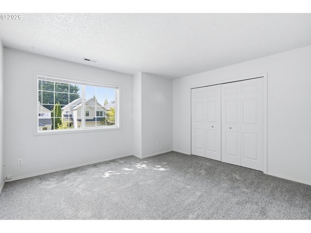 6480 Nw SHELSAM Ter, Portland, OR 97229