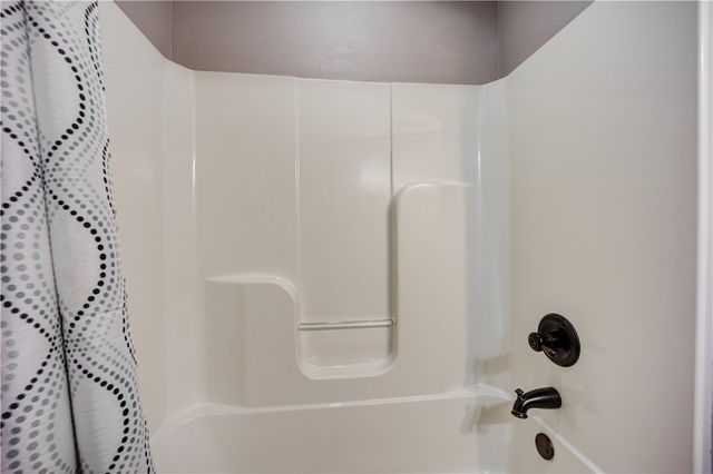 1514 Saratoga Drive, Van Buren, AR 72956