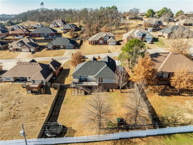 1514 Saratoga Drive, Van Buren, AR 72956