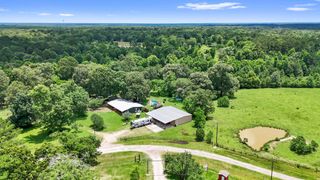 203 Chipmunk Trail, Shepherd, TX 77371