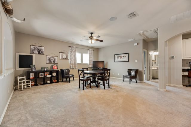 124 Crestbrook Drive, Rockwall, TX 75087
