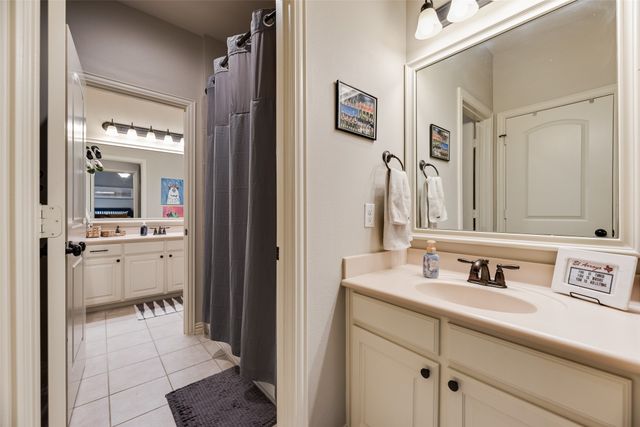 124 Crestbrook Drive, Rockwall, TX 75087