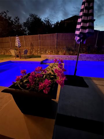 124 Crestbrook Drive, Rockwall, TX 75087