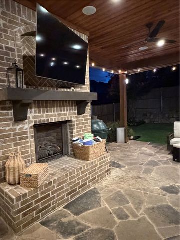 124 Crestbrook Drive, Rockwall, TX 75087