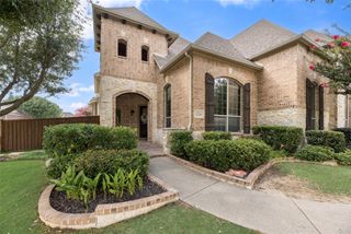 124 Crestbrook Drive, Rockwall, TX 75087
