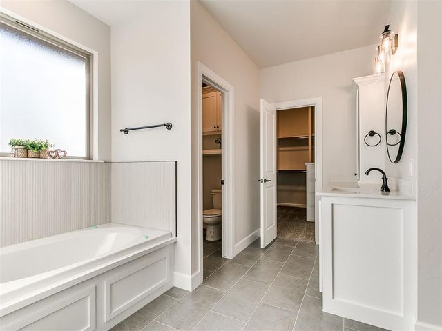 2115 Oakville Place, Norman, OK 73071