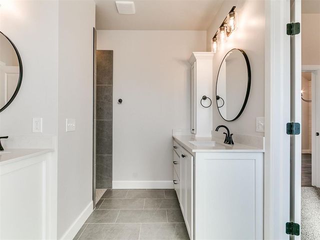 2115 Oakville Place, Norman, OK 73071