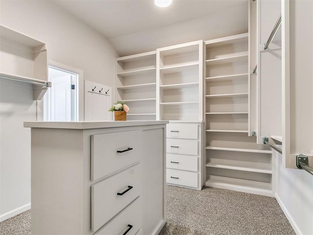 2115 Oakville Place, Norman, OK 73071