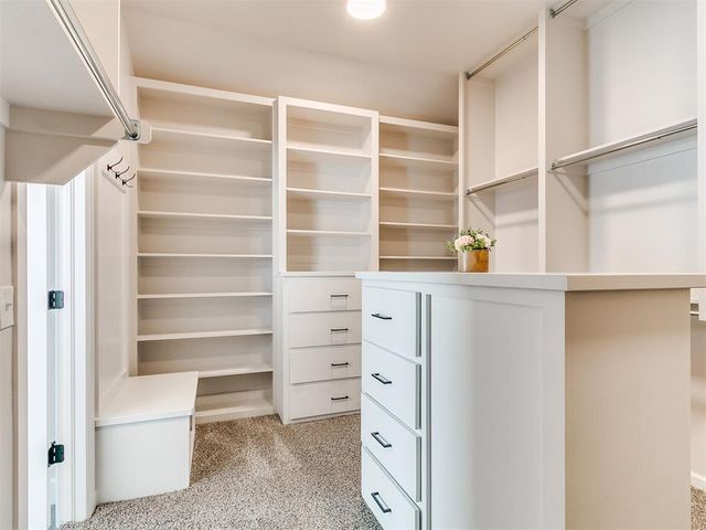 2115 Oakville Place, Norman, OK 73071