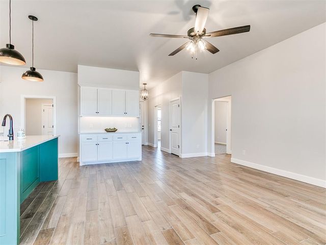 2115 Oakville Place, Norman, OK 73071