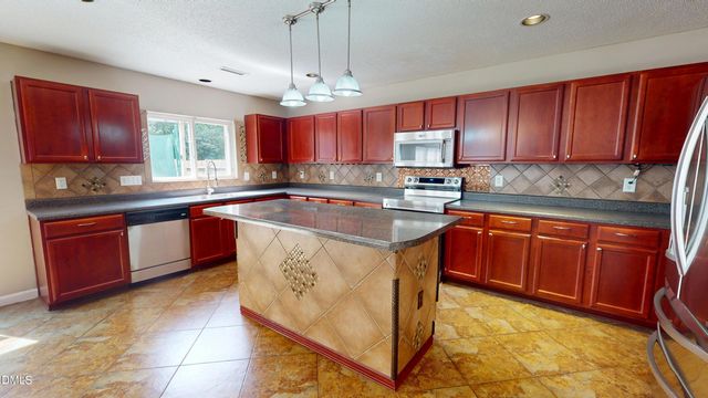 232 Cinder Cross Way, Garner, NC 27529