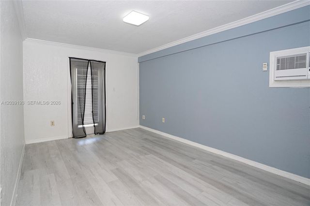 16990 NE 5th Court 2, North Miami Beach, FL 33162