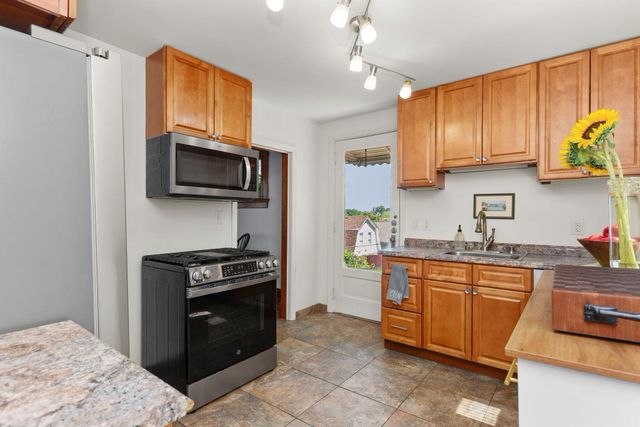 56 Parkview Avenue, Newport, KY 41071