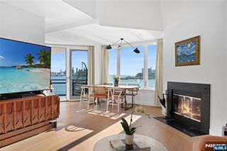 600 Harbor Boulevard 1064, Weehawken, NJ 07086