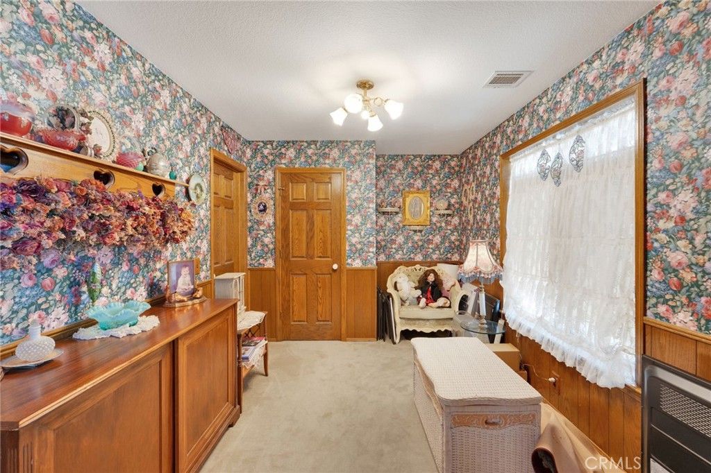 Image 18 of property listing at 8172 Coyote, Hesperia, CA 92344