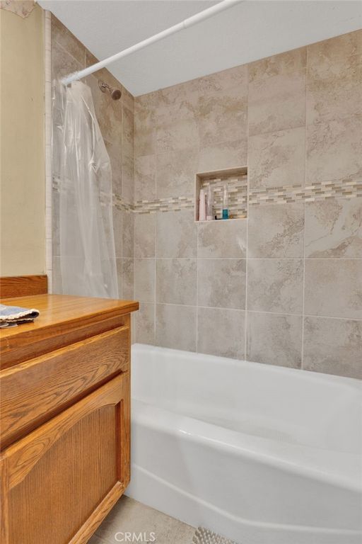 Image 25 of property listing at 8172 Coyote, Hesperia, CA 92344
