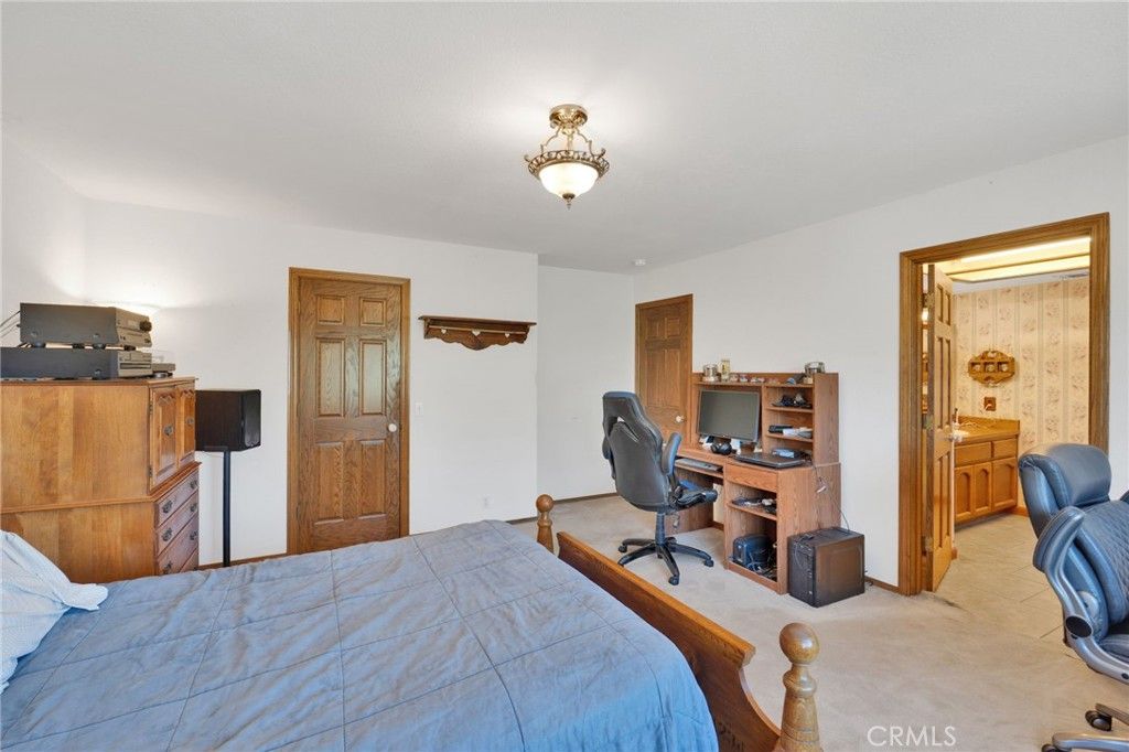 Image 28 of property listing at 8172 Coyote, Hesperia, CA 92344