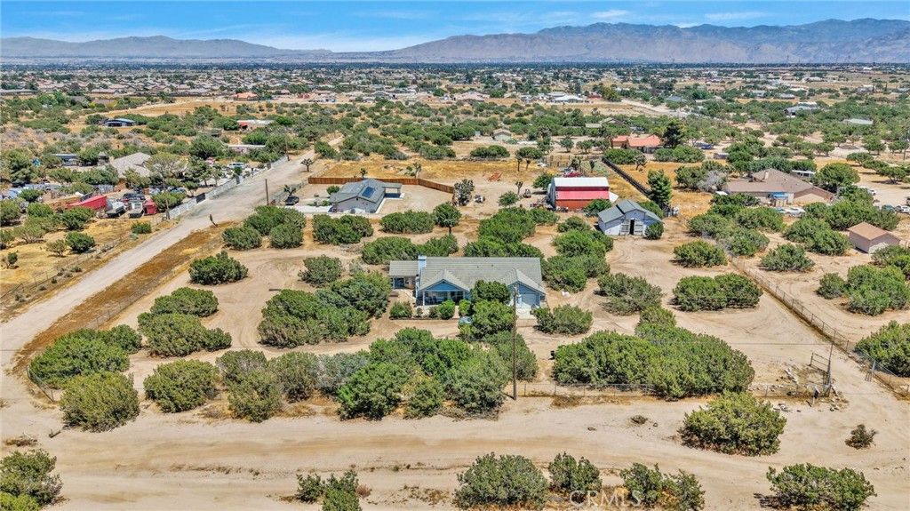 Image 48 of property listing at 8172 Coyote, Hesperia, CA 92344
