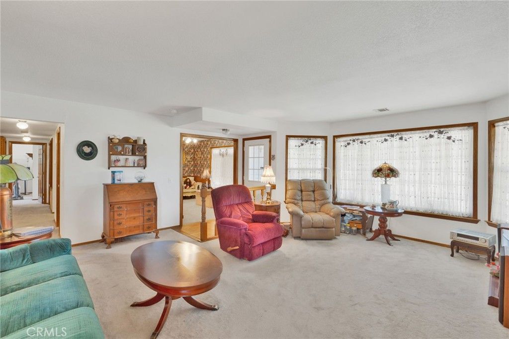 Image 8 of property listing at 8172 Coyote, Hesperia, CA 92344