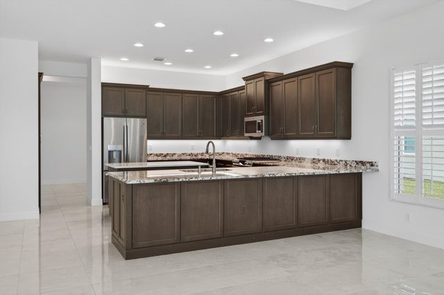 11965 SW Sandy Bay Cir, Port St Lucie, FL 34987