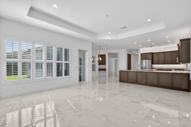 11965 SW Sandy Bay Cir, Port St Lucie, FL 34987