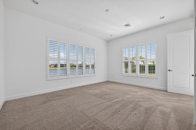 11965 SW Sandy Bay Cir, Port St Lucie, FL 34987