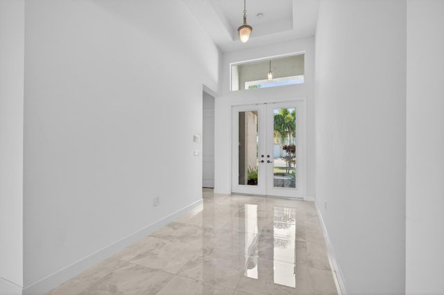 11965 SW Sandy Bay Cir, Port St Lucie, FL 34987