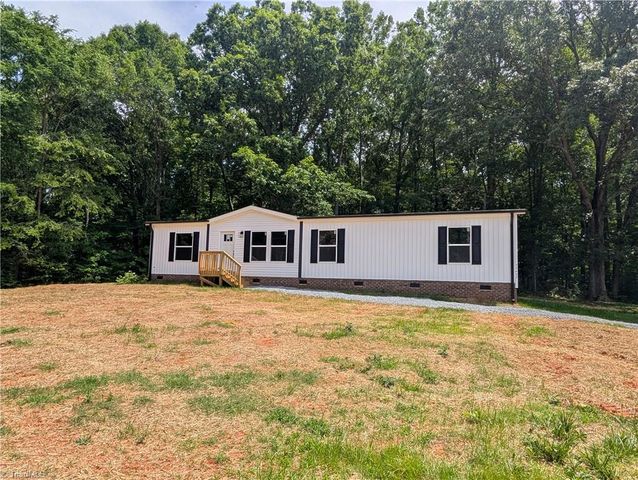 12402 Linwood Southmont Road, Lexington, NC 27292