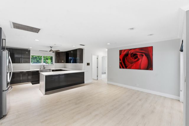 5900 Bayview Drive, Fort Lauderdale, FL 33308