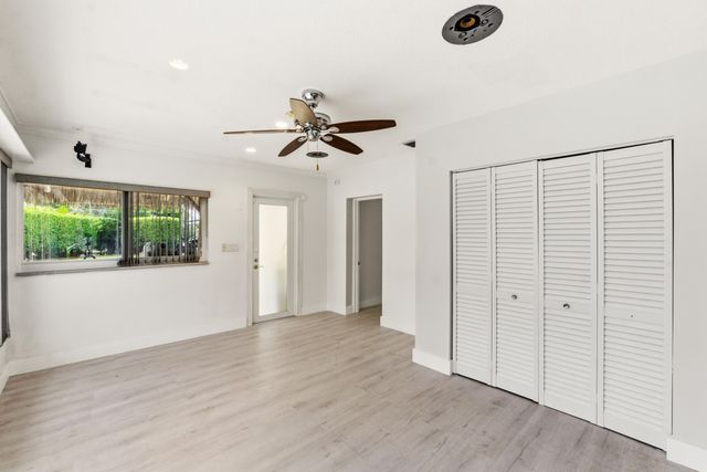 5900 Bayview Drive, Fort Lauderdale, FL 33308