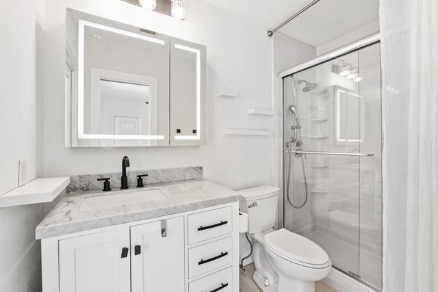 5900 Bayview Drive, Fort Lauderdale, FL 33308
