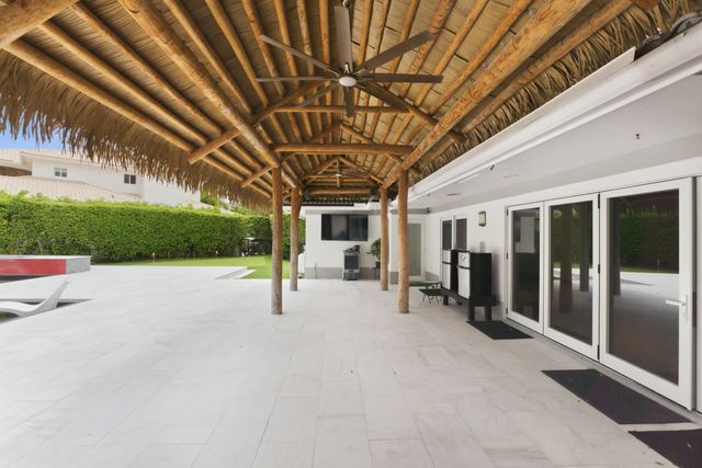 5900 Bayview Drive, Fort Lauderdale, FL 33308