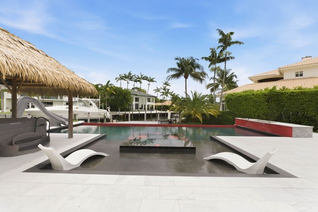 5900 Bayview Drive, Fort Lauderdale, FL 33308
