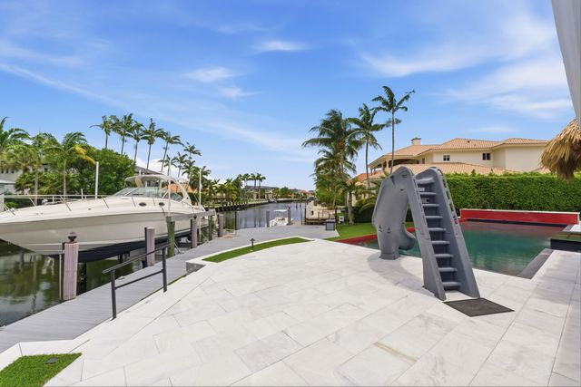 5900 Bayview Drive, Fort Lauderdale, FL 33308