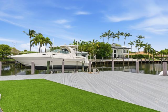5900 Bayview Drive, Fort Lauderdale, FL 33308