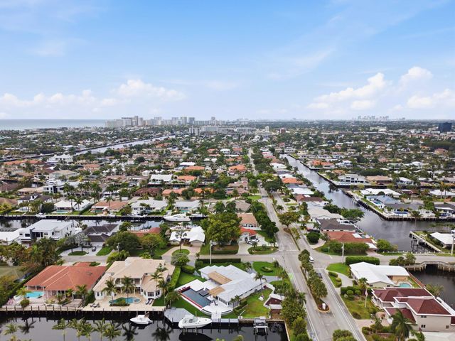 5900 Bayview Drive, Fort Lauderdale, FL 33308