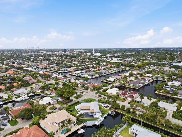 5900 Bayview Drive, Fort Lauderdale, FL 33308