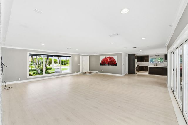 5900 Bayview Drive, Fort Lauderdale, FL 33308