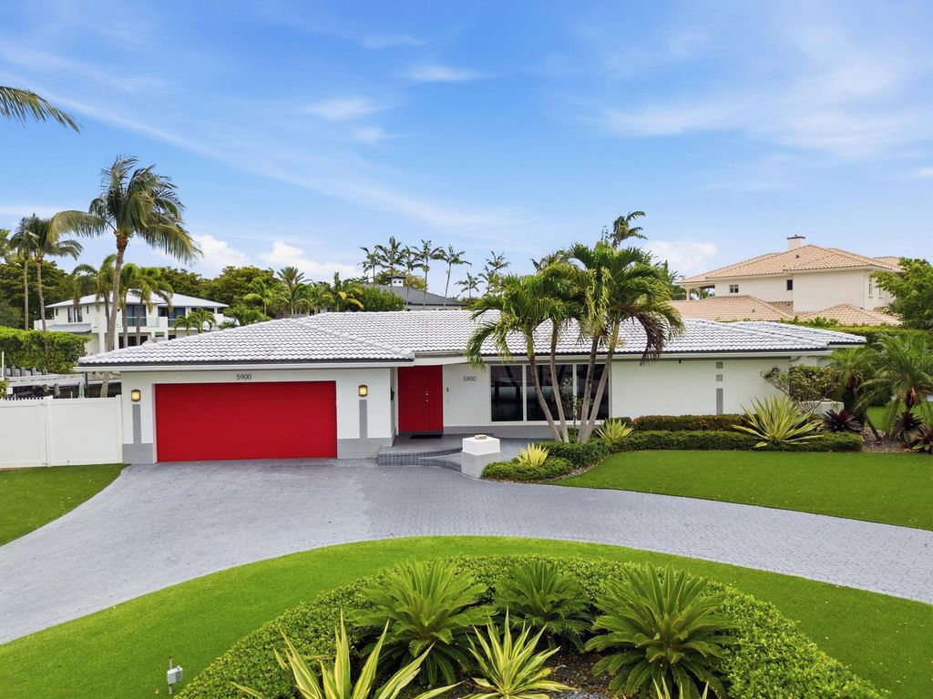 5900 Bayview Drive, Fort Lauderdale, FL 33308