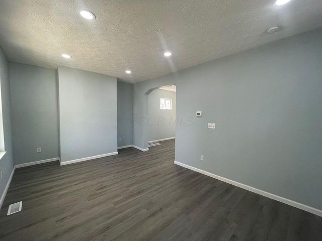 1440 Mount Vernon Avenue, Columbus, OH 43203