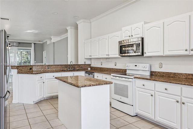 132 GOLF AIRE BLVD, Other City - In The State Of Florida, FL 33844