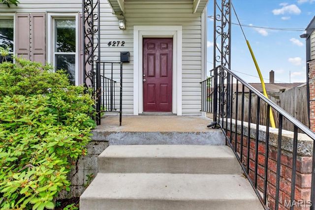 4272 Hartford Street, St Louis, MO 63116