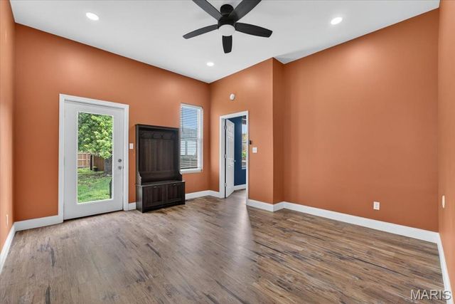 4272 Hartford Street, St Louis, MO 63116