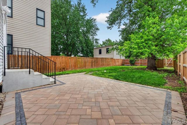 4272 Hartford Street, St Louis, MO 63116