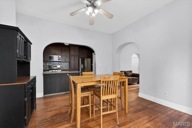 4272 Hartford Street, St Louis, MO 63116
