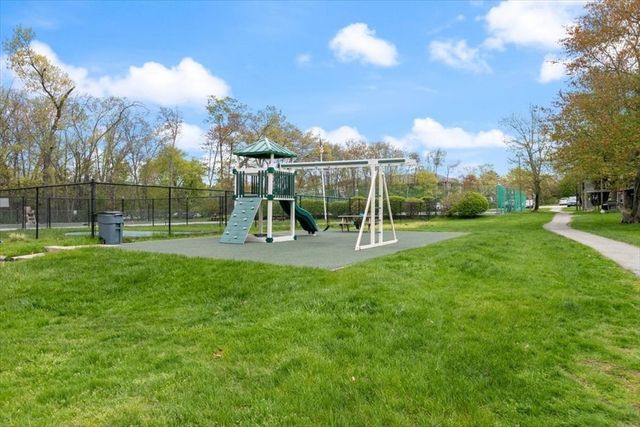 39 Farrwood Ave 1, North Andover, MA 01845